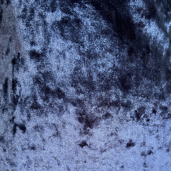 LIKELY NWT Blue Crushed Velvet Dress with spaghetti straps Size 6 - Picture 10 of 14